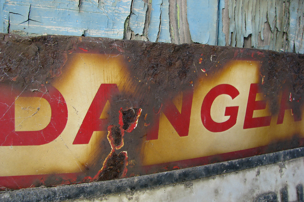 Danger Sign / photo: flickr.com/yaffamedia (CC BY-SA 2.0) Danger Sign / photo: flickr.com/yaffamedia (CC BY-SA 2.0)